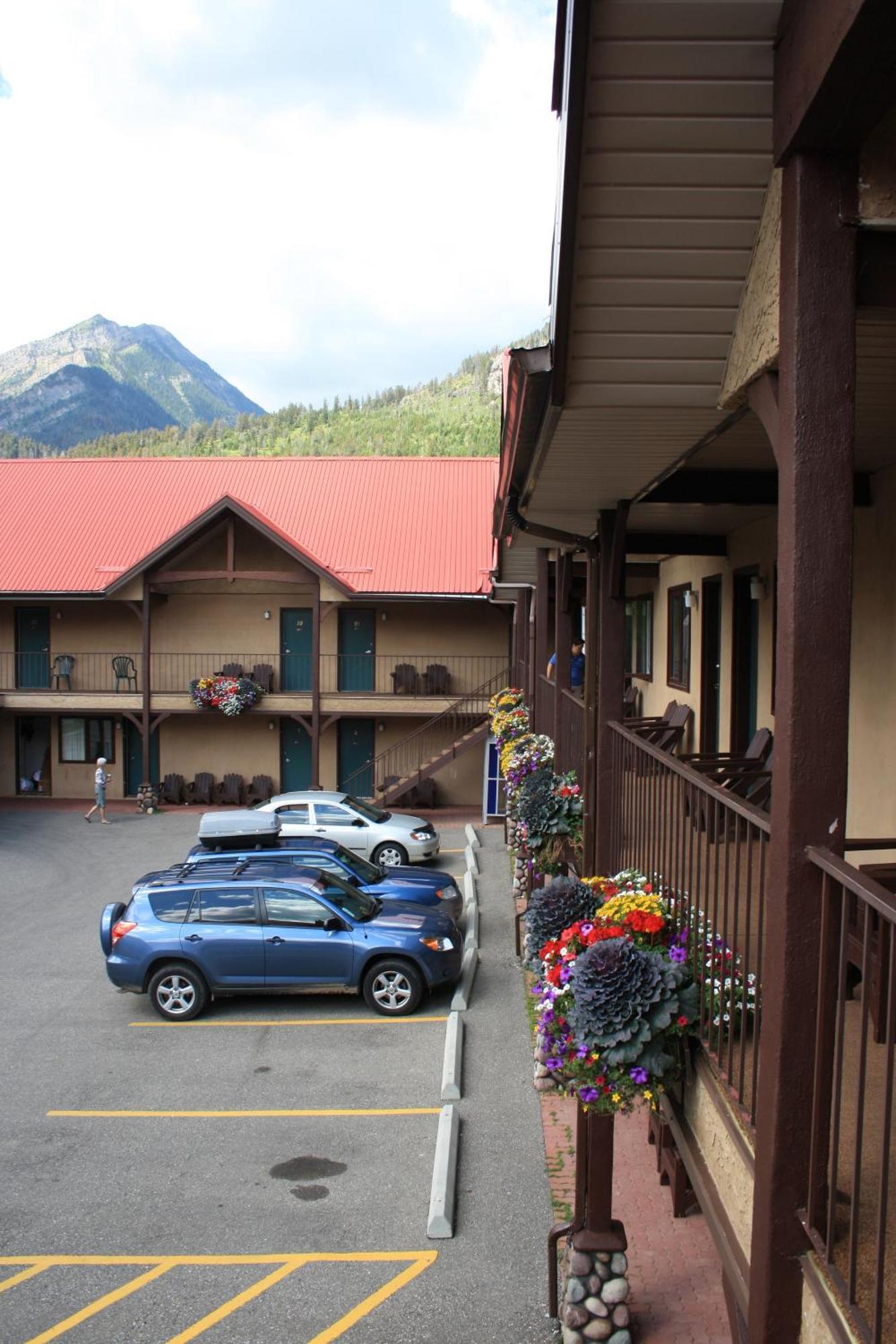 Aspen Village Waterton Park Luaran gambar